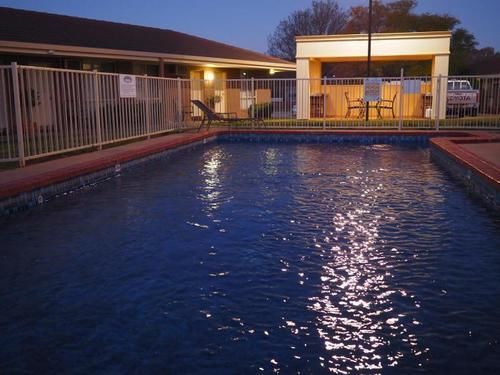 Jacaranda Holiday Units 스완힐 외부 사진